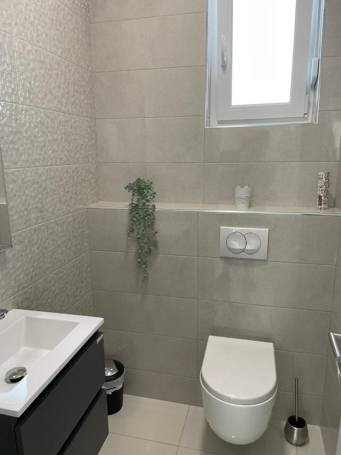 Villa Marena S Bazenom, Vodice Eksteriør bilde